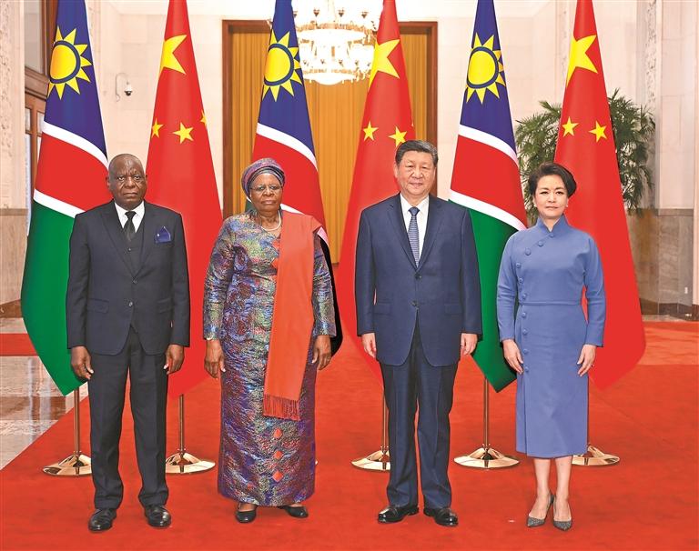 习近平同纳米比亚总统恩代特瓦会谈.jpeg